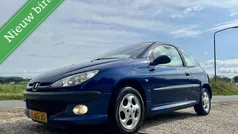 Gebruikt 2003 Peugeot 206 Premium Hatchback | € 1.250 (Eerlijke prijs)