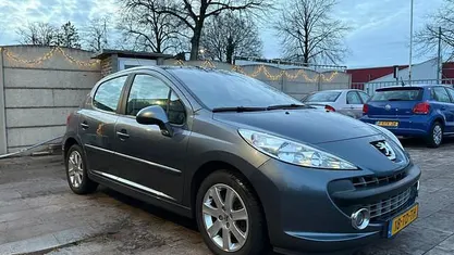 Occasion 2006 Peugeot 207 Hatchback | € 2.895 (Eerlijke prijs)