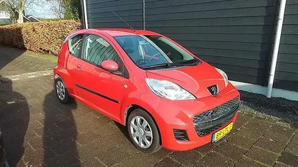 Occasion Peugeot 107 Urban Move 68 PK (50 kW) 2010 Hatchback
