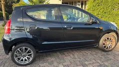 Zwart Gebruikt 2010 Nissan Pixo Acenta Hatchback | € 1.749 (Eerlijke prijs)