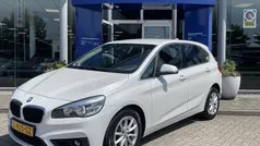 Wit Gebruikt 2017 BMW 218 Executive Stationwagen | € 16.450 (Goede deal)