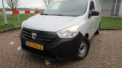 Gebruikt 2014 Dacia Dokker MPV | € 2.750 (Super prijs)