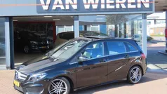 Zwart Gebruikt 2018 Mercedes B180 Business MPV | € 17.950 (Eerlijke prijs)