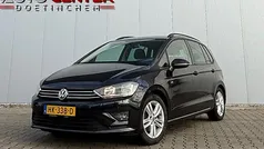 Zwart Occasion 2014 VW Golf Sportsvan Highline MPV | € 9.799 (Eerlijke prijs)