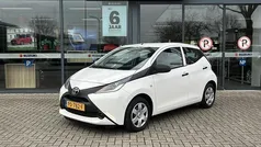 Gebruikt 2017 Toyota Aygo Hatchback | € 7.845 (Goede deal)