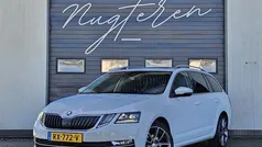Wit Gebruikt 2018 Skoda Octavia Business Line Stationwagen | € 16.750 (Eerlijke prijs)