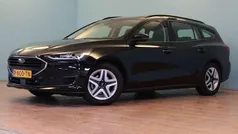 Zwart Gebruikt 2022 Ford Focus Stationwagen | € 15.900 (Eerlijke prijs)