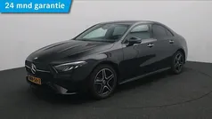 Gebruikt 2024 Mercedes A250 AMG line Sedan | € 35.945 (Eerlijke prijs)