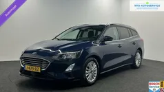 Blauw, metallic lak Gebruikt 2020 Ford Focus Business Edition Stationwagen | € 16.500 (Goede deal)
