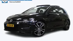 Zwart Gebruikt 2018 VW Golf VII Highline Hatchback | € 14.450 (Eerlijke prijs)