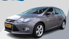 Bruin Gebruikt 2012 Ford Focus Trend Stationwagen | € 5.900 (Eerlijke prijs)
