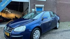 Blauw Gebruikt 2007 VW Jetta Comfortline Sedan | € 1.849 (Super prijs)