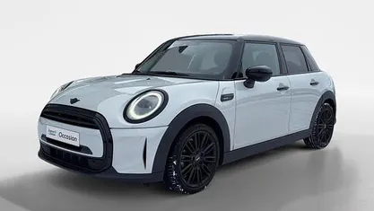 Wit Occasion 2023 Mini Cooper Hatchback | € 24.940 (Eerlijke prijs)