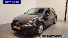 Zwart Gebruikt 2015 VW Golf VII Edition Hatchback | € 12.950 (Eerlijke prijs)