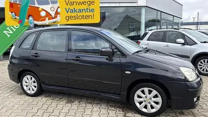 Gebruikt 2005 Suzuki Liana Exclusive Hatchback | € 2.940 (Eerlijke prijs)