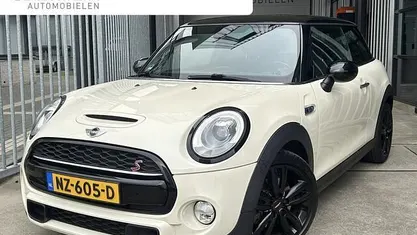 Gebruikt 2017 Mini John Cooper Works Business Hatchback | € 18.799 (Eerlijke prijs)