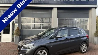 Grijs Gebruikt 2017 BMW 218 Executive Stationwagen | € 11.500 (Eerlijke prijs)