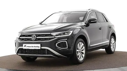 Gebruikt 2025 VW T-Roc Style SUV | € 34.440 (Eerlijke prijs)
