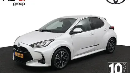Wit Gebruikt 2020 Toyota Yaris Style Hatchback | € 19.950 (Eerlijke prijs)