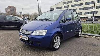 Blauw Gebruikt 2007 Fiat Idea Emotion MPV | € 2.450 (Eerlijke prijs)
