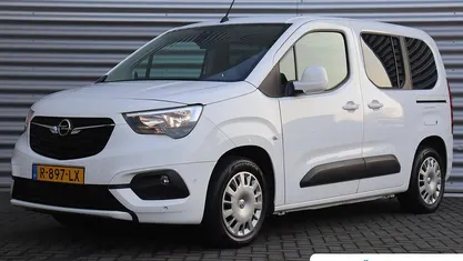 Occasion Opel Combo Edition 2022 Wit Sedan