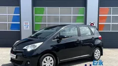 Zwart Gebruikt 2011 Toyota Verso-S MPV | € 8.945 (Eerlijke prijs)