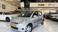 Grijs Gebruikt 2009 Daihatsu Sirion Hatchback | € 2.950 (Eerlijke prijs)