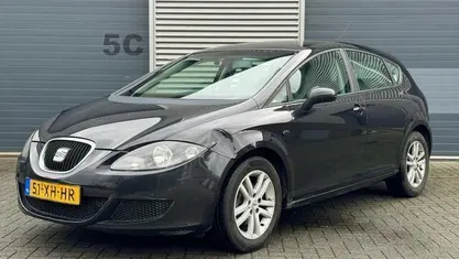 Zwart Gebruikt 2006 Seat Leon Sport Hatchback | € 1.490 (Eerlijke prijs)