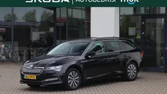 Gebruikt 2023 Skoda Superb Ambition Stationwagen | € 29.950 (Eerlijke prijs)