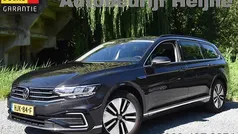 Grijs Gebruikt 2021 VW Passat Business Stationwagen | € 22.945 (Goede deal)
