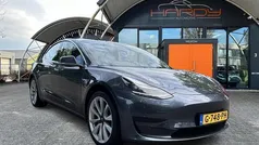 Grijs Gebruikt 2019 Tesla Model 3 Standard Range Sedan | € 19.280 (Eerlijke prijs)