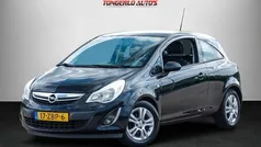 Zwart Gebruikt 2012 Opel Corsa Cosmo Hatchback | € 4.999 (Eerlijke prijs)