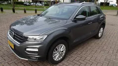 Grijs Gebruikt 2020 VW T-Roc Business SUV | € 19.985 (Goede deal)