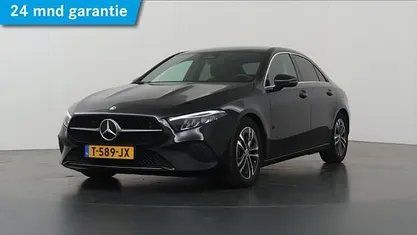 Gebruikt 2023 Mercedes A180 Business Sedan | € 30.850 (Eerlijke prijs)