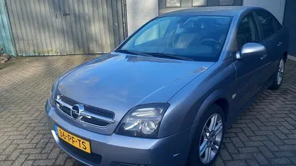 Occasion Opel Vectra GTS Elegance 147 PK (108 kW) 2004 Grijs Hatchback