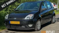 Zwart Gebruikt 2003 Ford Fiesta Trend Hatchback | € 1.990 (Eerlijke prijs)