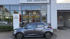 Gebruikt 2022 Toyota Yaris Hybrid Business Edition Hatchback | € 22.995 (Eerlijke prijs)