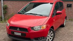 Rood Gebruikt 2009 Mitsubishi Colt Edition Hatchback | € 2.750 (Super prijs)