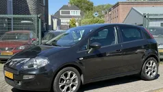 Zwart Gebruikt 2016 Fiat Punto Evo Lounge Hatchback | € 4.000 (Super prijs)
