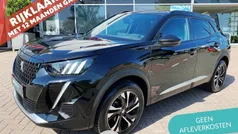 Zwart Gebruikt 2023 Peugeot 2008 GT SUV | € 25.400 (Eerlijke prijs)
