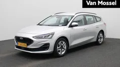 Grijs Gebruikt 2022 Ford Focus Stationwagen | € 16.945 (Eerlijke prijs)