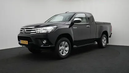 Grijs (metallic) Gebruikt 2018 Toyota HiLux Pickup | € 24.900 (Super prijs)