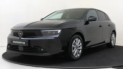 Zwart Gebruikt 2025 Opel Astra Business Edition Hatchback | € 23.925 (Super prijs)