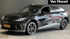 Zwart Gebruikt 2023 MG MG4 EV Luxury Hatchback | € 22.444 (Eerlijke prijs)