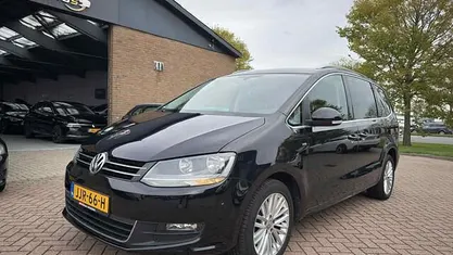 Occasion VW Sharan Highline 150 PK (110 kW) 2014 Zwart MPV