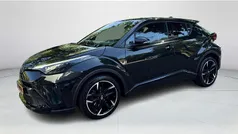Gebruikt 2023 Toyota C-HR Sport SUV | € 29.949 (Eerlijke prijs)