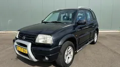 Zwart Gebruikt 2002 Suzuki Grand Vitara SUV | € 3.995 (Eerlijke prijs)