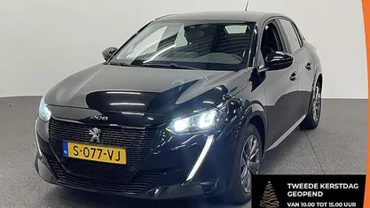 Zwart Gebruikt 2023 Peugeot e-208 Active Hatchback | € 15.890 (Super prijs)
