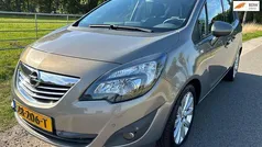 Bruin Gebruikt 2011 Opel Meriva Cosmo MPV | € 4.450 (Eerlijke prijs)