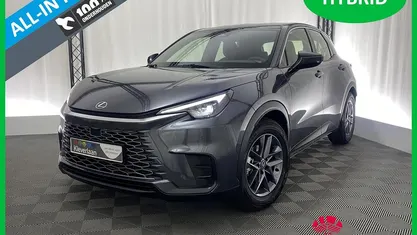 Grijs Nieuw 2025 Lexus LBX Business Edition SUV | € 36.395 (Eerlijke prijs)